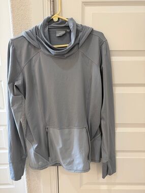 Athleta Light Gray Hoodie with Soft Stretch Fabric